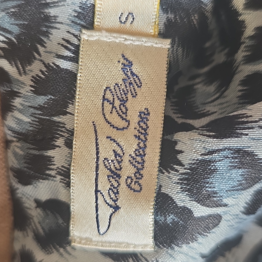 Embroidered Jacket - Picture 6 of 6